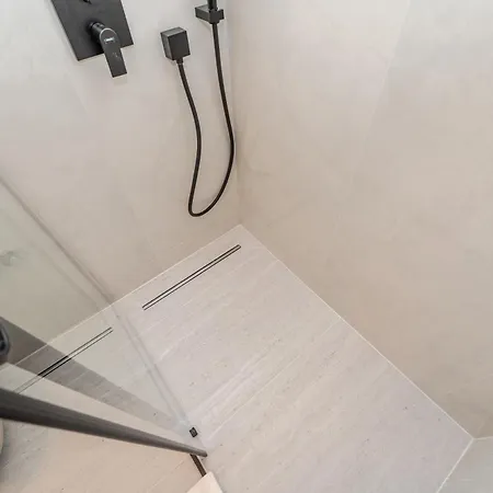 Design Dijan Apartment *