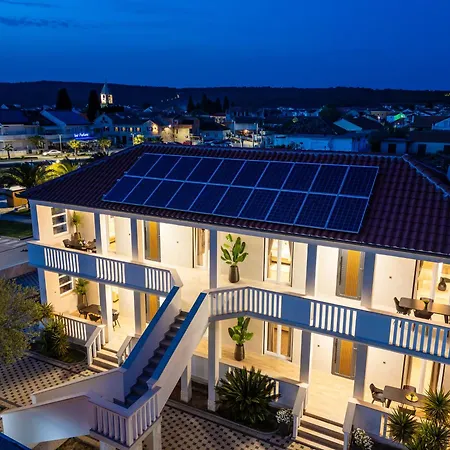 Апартаменты Design Dijan Сукошан