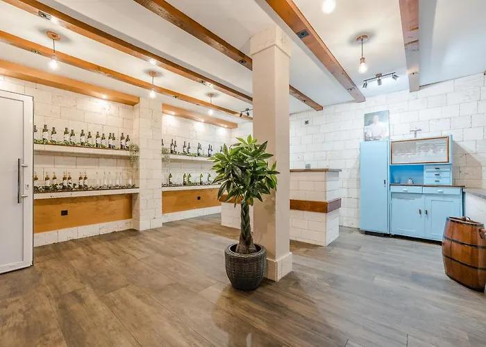 Design Dijan * Сукошан