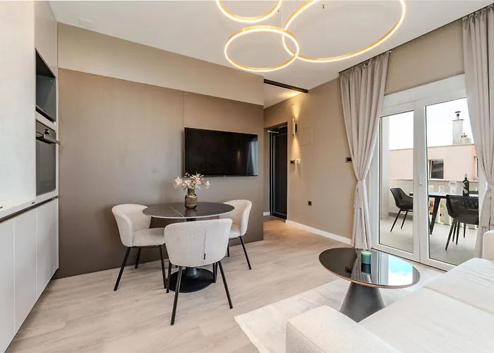 Design Dijan * Сукошан