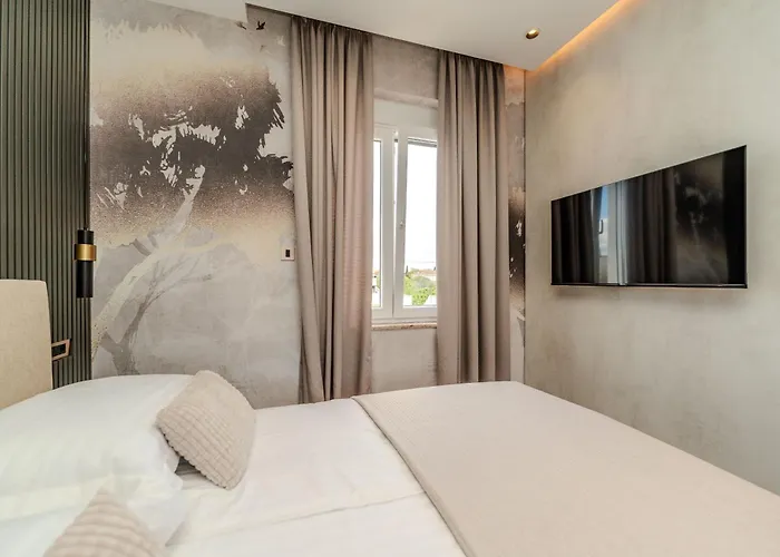 Design Dijan Апартаменты *